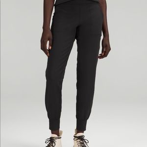 Lululemon Align High Rise Joggers